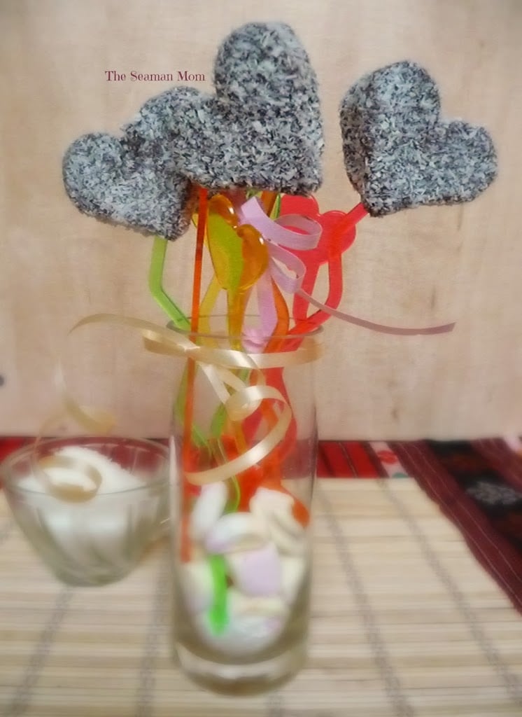 Valentine's Day Homemade Heart Shaped Chocolate Lollipops Valentine's Day Homemade Heart Shaped Chocolate Lollipops